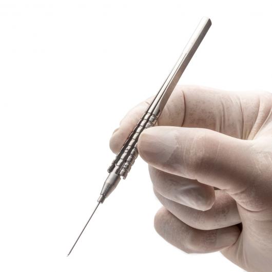 WP504240, Vitrectomy Scissors, Vertical Opening, 60 deg, 20G