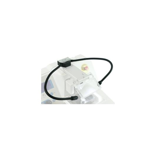 Integrally mounted cold light source